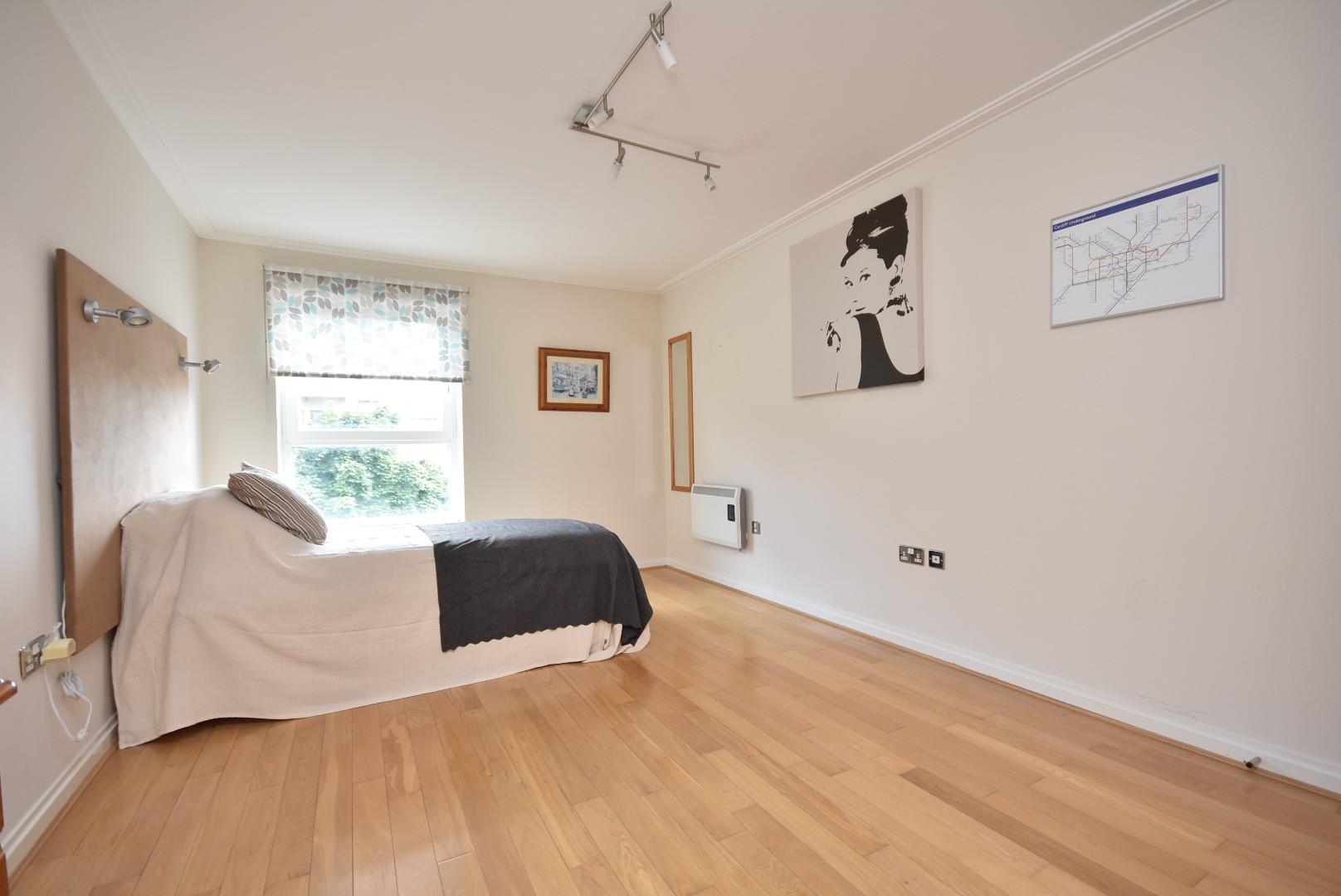 99 Capri House, Lynton Court, Chandlery Way, Cardiff, CF10 5NG